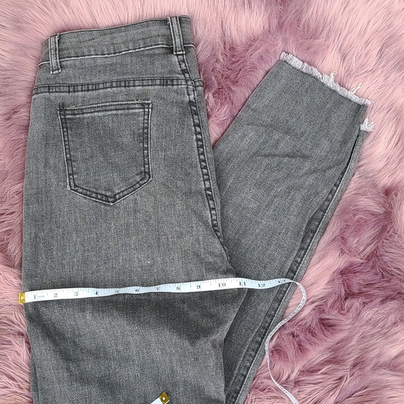 Shein Black High Waisted Distressed Skinny (L)8/10 - Picture 5 of 7